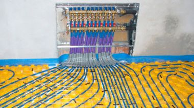 Вода или антифриз для системы теплого водяного пола: глубокий анализ выбора для вашего жилья